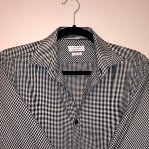 ZARA // Men Slim Fit Button Up